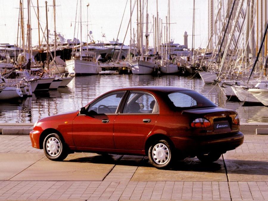  Daewoo Lanos Sedan 1997 года  (WW) (фото 3 из 11)
